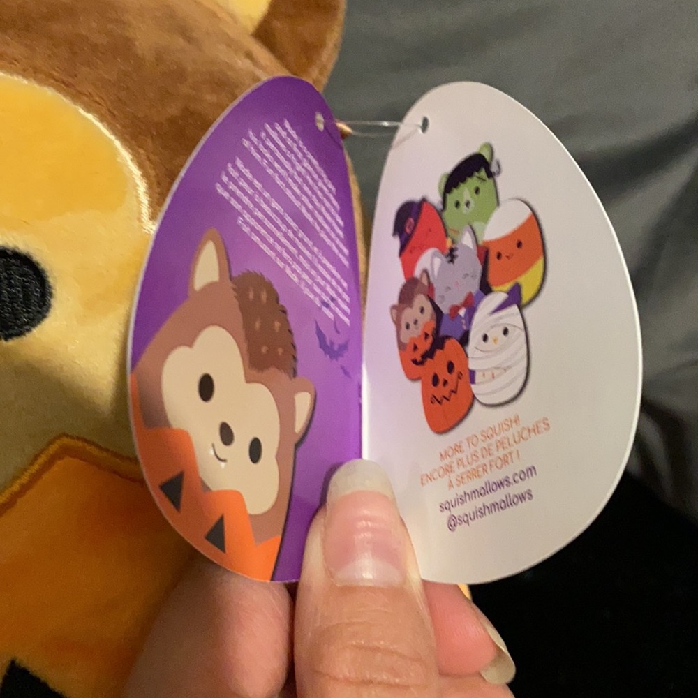 Squishmallow Wade 8 inch - Picture 4 of 6